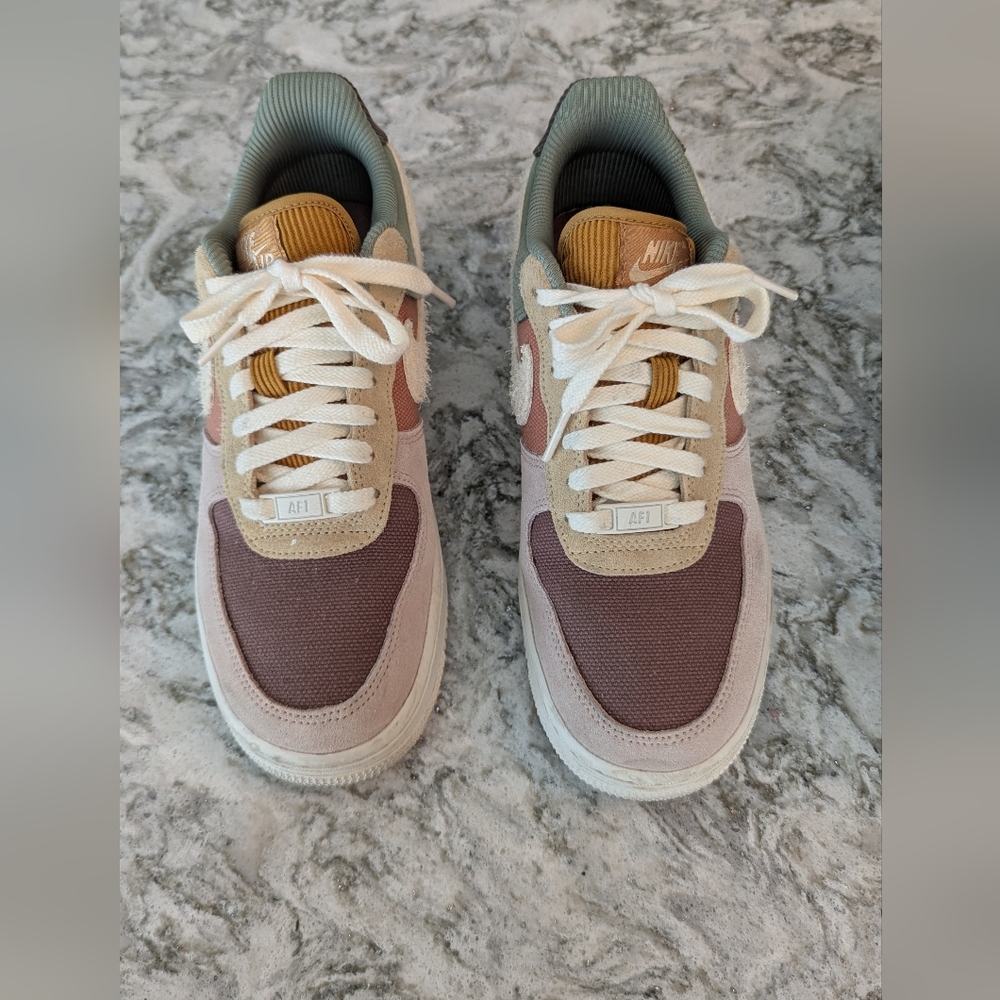 Nike Air Force One '07 LX